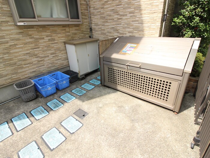 物件外観写真4　(建物設備)