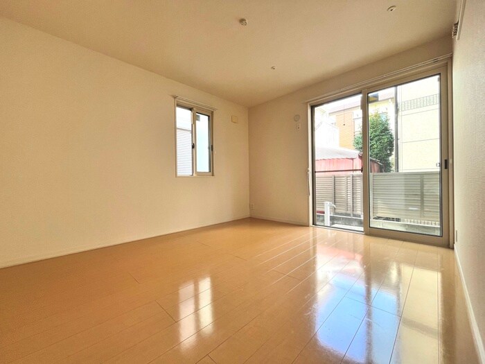 物件内観写真9　(居室)