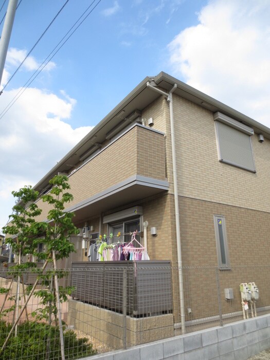 物件外観写真3　(外観写真)