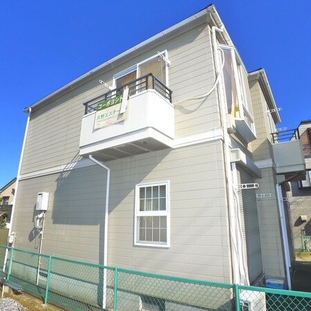 コーポヨシトミ外観写真