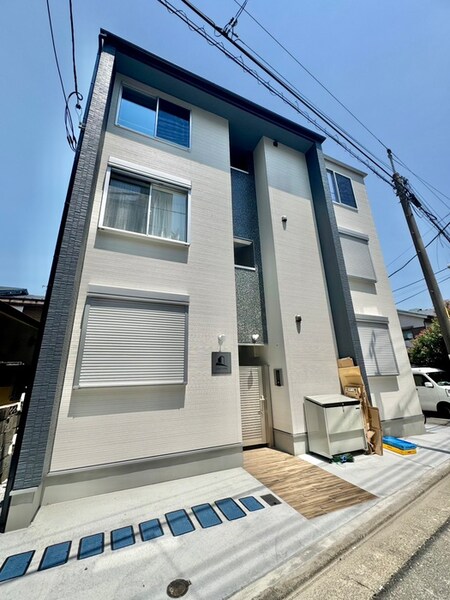 Ｌｏａｃｈ新板橋外観写真