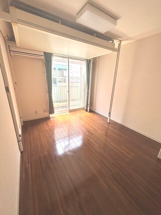 物件内観写真6　(居室)