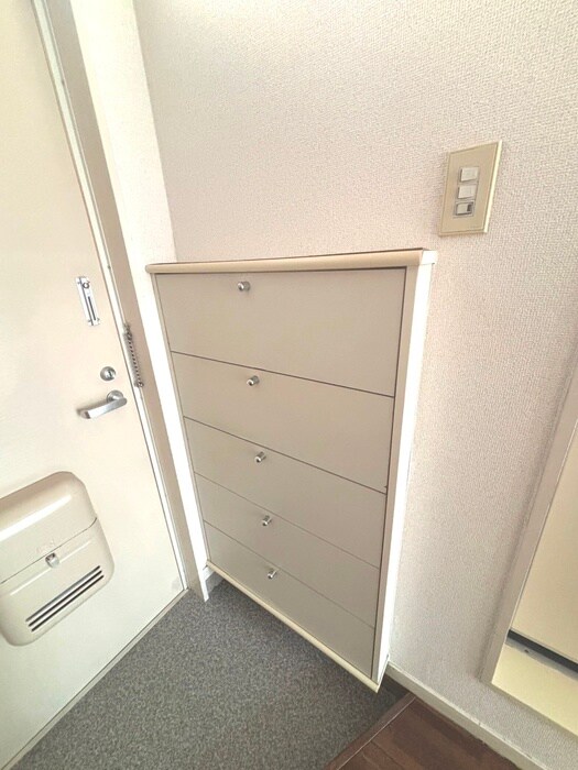 物件内観写真13　(靴箱)