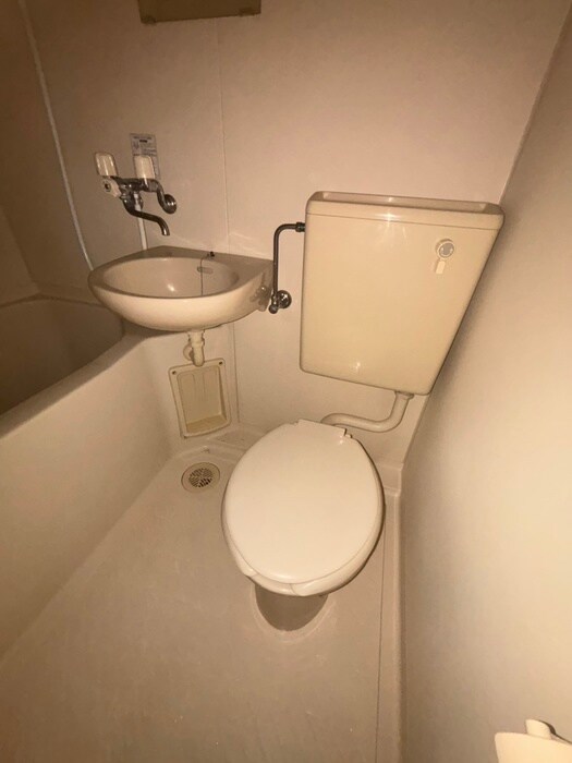 物件内観写真15　(トイレ)