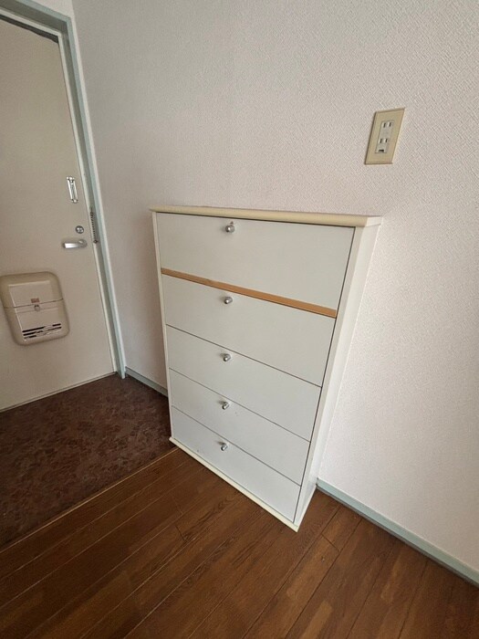 物件内観写真17　(靴箱)