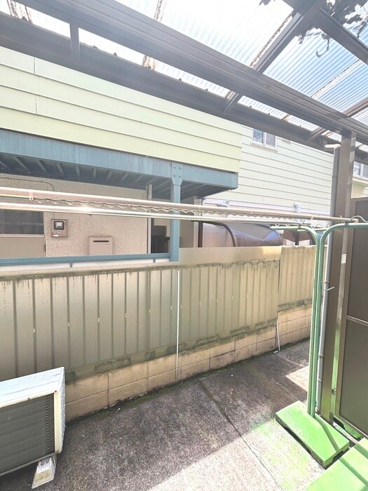 物件内観写真18　(室内からの展望)