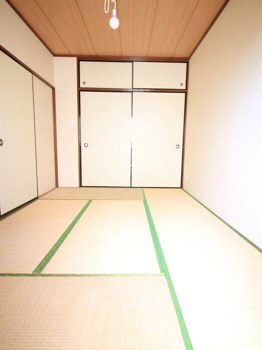 物件内観写真7　(居室)