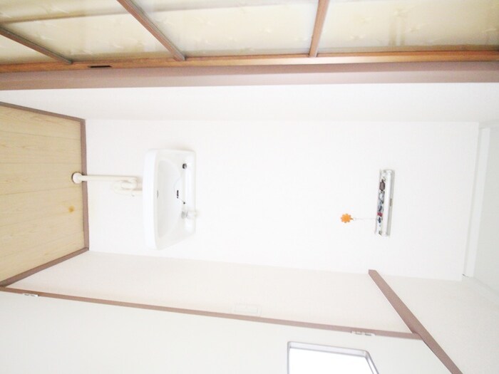 物件内観写真8　(洗面)