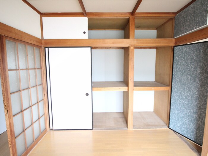 物件内観写真11　(収納)