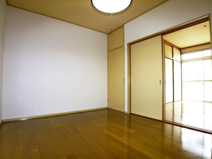 物件内観写真11　(収納)