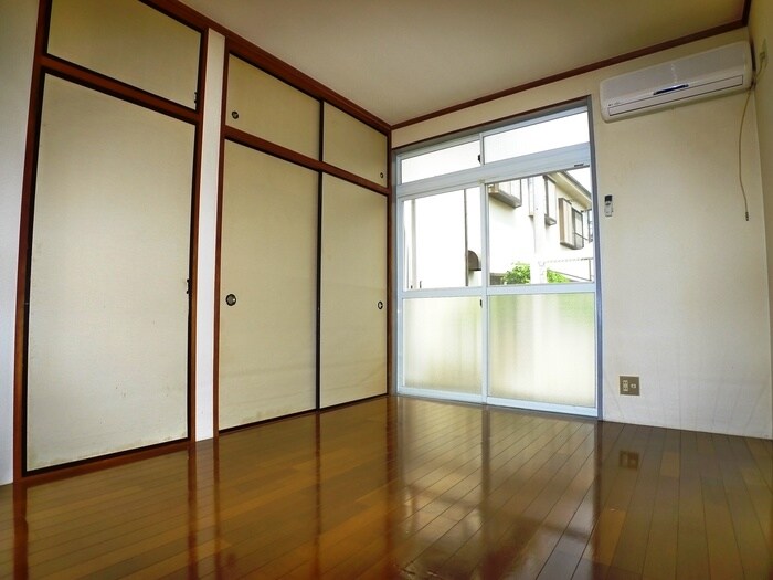 物件内観写真12　(居室)