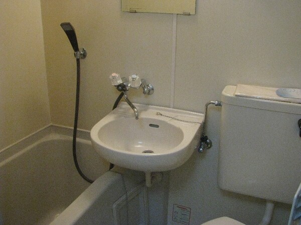 バス／シャワールーム等