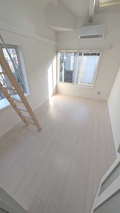 物件内観写真18　(居室)