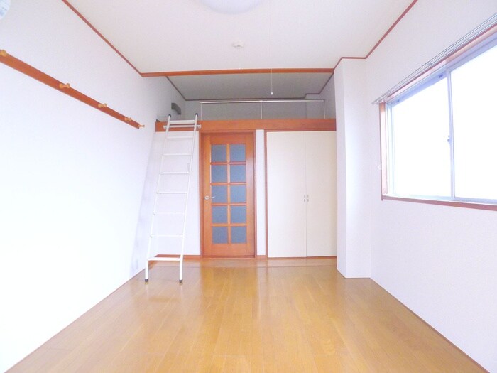 物件内観写真7　(居室)