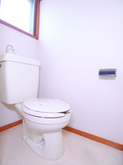 物件内観写真16　(トイレ)