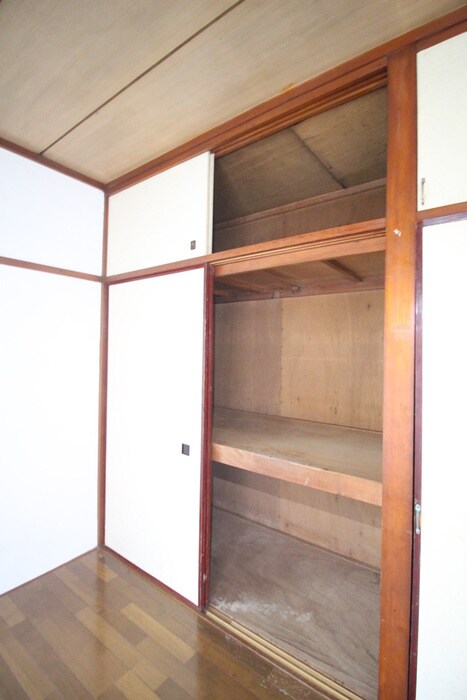 物件内観写真12　(収納)