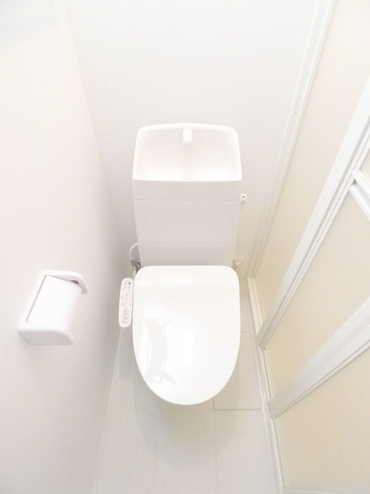 物件内観写真13　(トイレ)