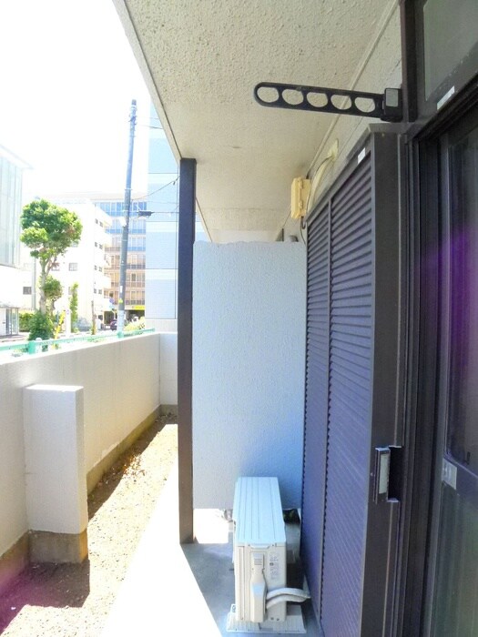 物件内観写真21　(室内からの展望)