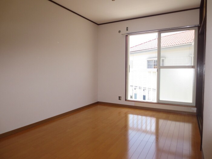 物件内観写真6　(居室)