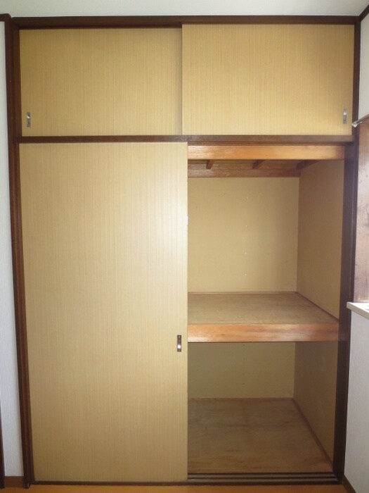 物件内観写真8　(収納)