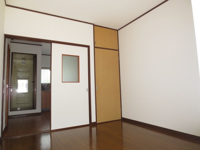 物件内観写真12　(居室)