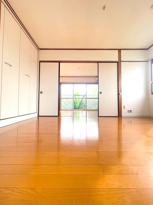 物件内観写真18　(居室)