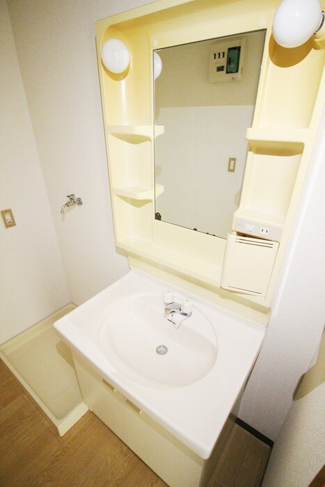 物件内観写真11　(洗面)