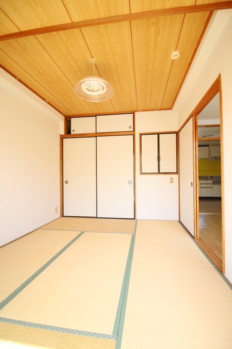 物件内観写真18　(居室)