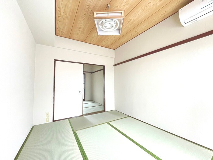 物件内観写真7　(居室)