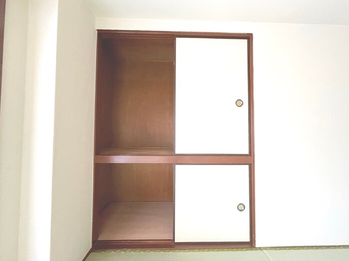 物件内観写真15　(収納)