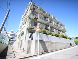 バッハスホフ市ヶ尾外観写真