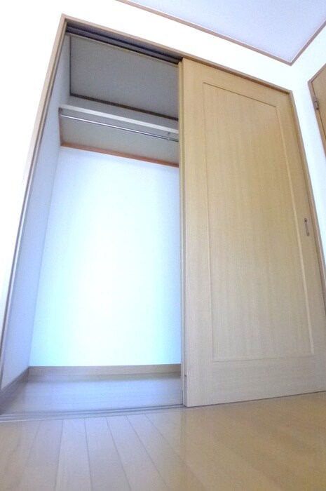 物件内観写真10　(収納)