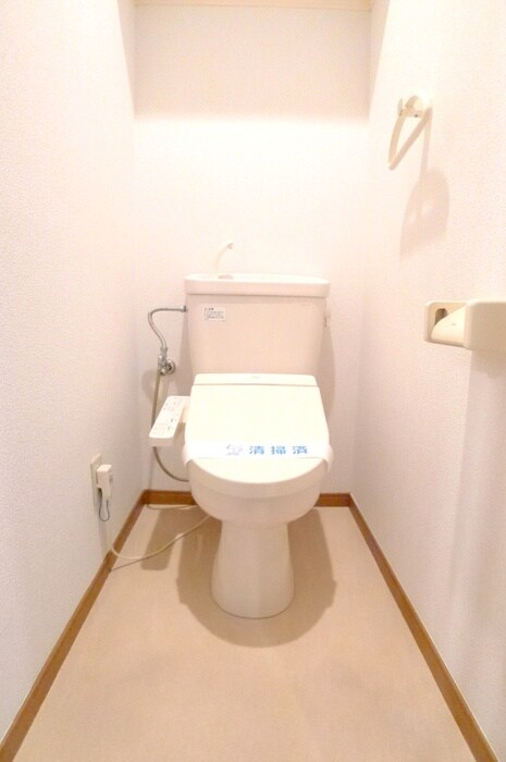 物件内観写真13　(トイレ)