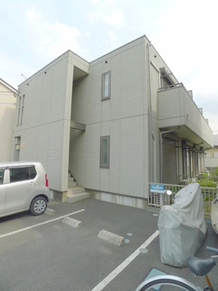 ツインライブ岸町Ⅱ外観写真