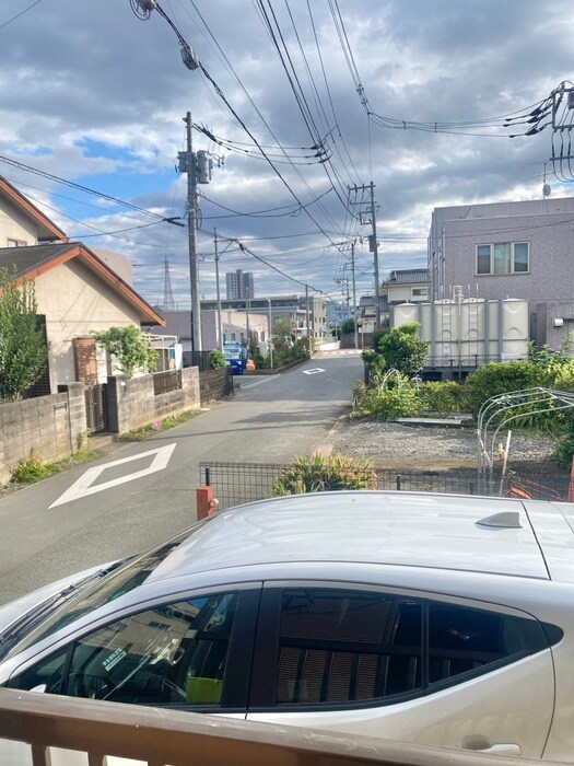 物件内観写真20　(室内からの展望)