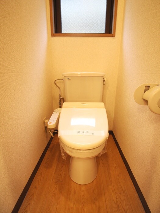 物件内観写真12　(トイレ)