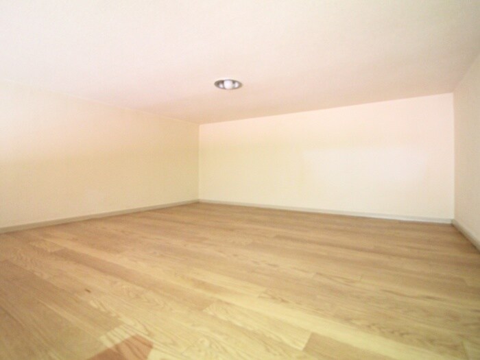 物件内観写真9　(ロフト)