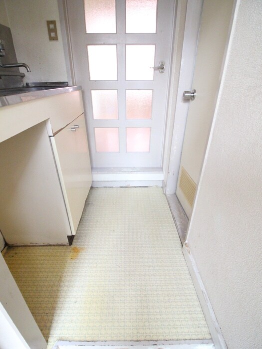 物件内観写真17　(廊下)