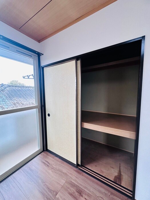 物件内観写真13　(収納)