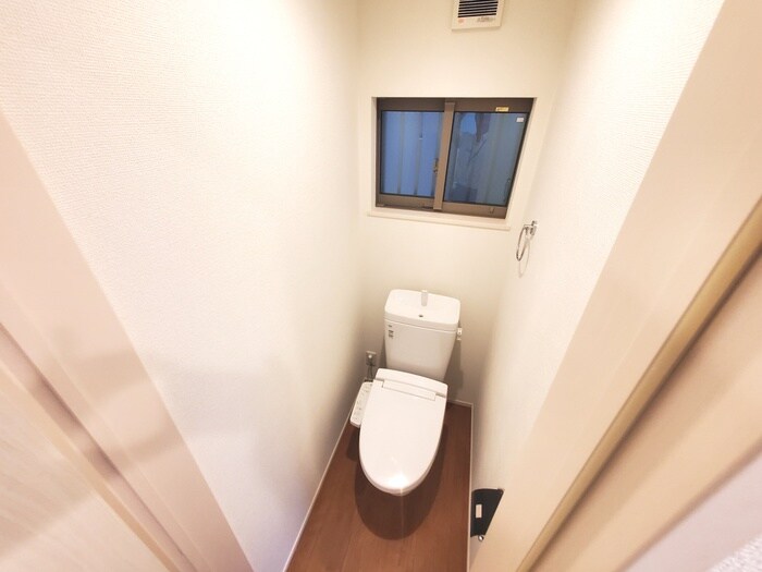 物件内観写真12　(トイレ)