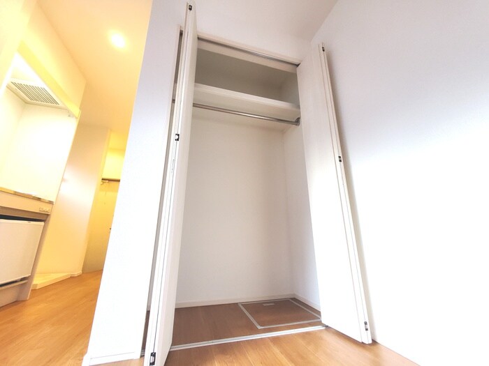 物件内観写真14　(収納)