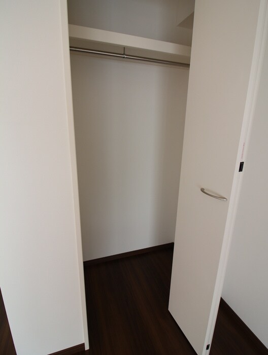 物件内観写真9　(収納)