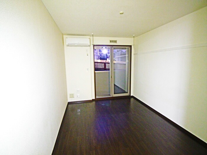 物件内観写真12　(居室)