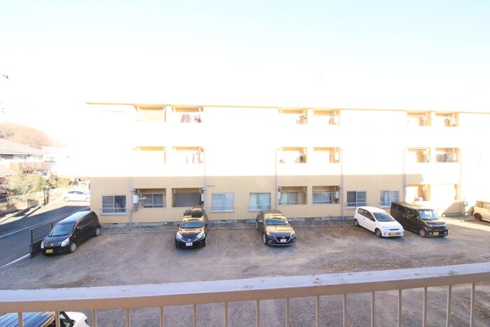 物件内観写真22　(室内からの展望)