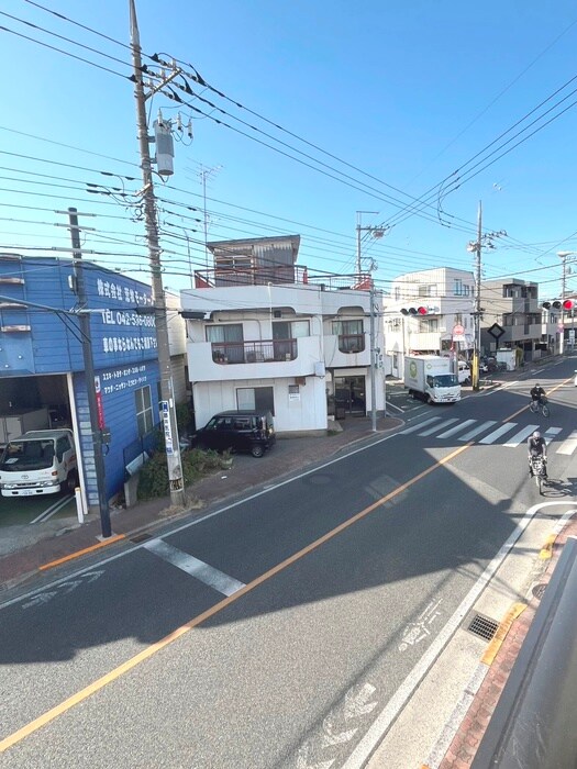 物件内観写真17　(室内からの展望)