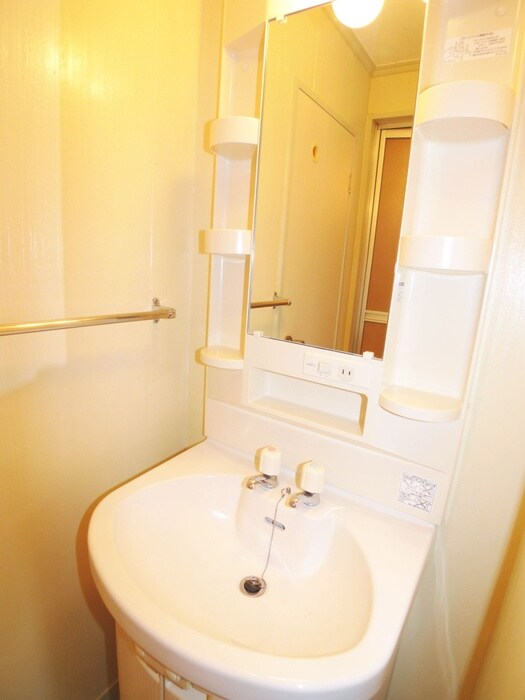 物件内観写真13　(洗面)