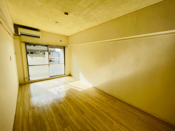 物件内観写真5　(居室)