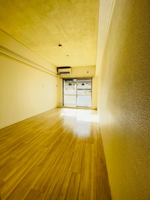 物件内観写真6　(居室)