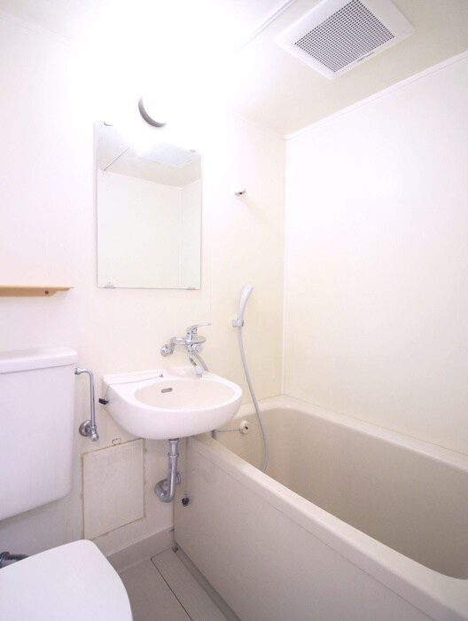 物件内観写真7　(バス／シャワールーム等)