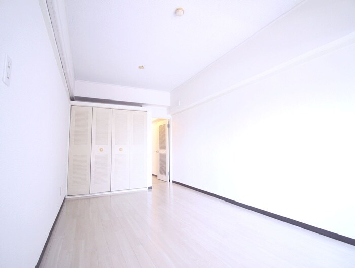 物件内観写真15　(室内からの展望)